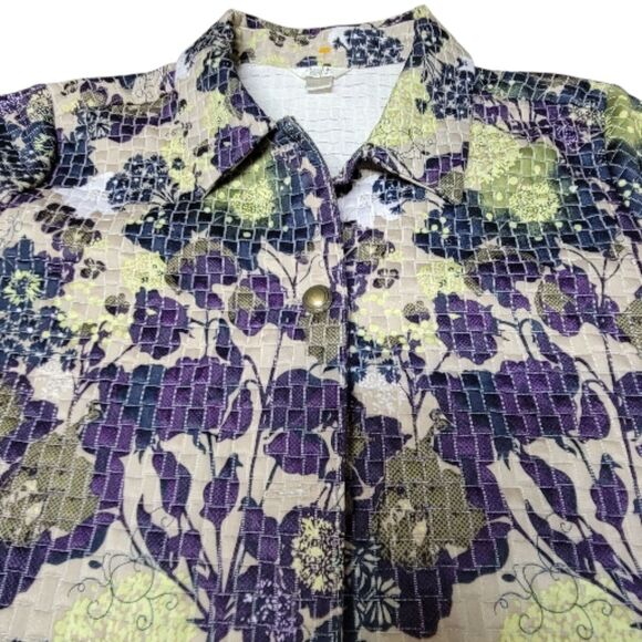 Christopher Banks Purple and Green Floral Quilted Cropped Blazer - NWOT - Picture 6 of 8